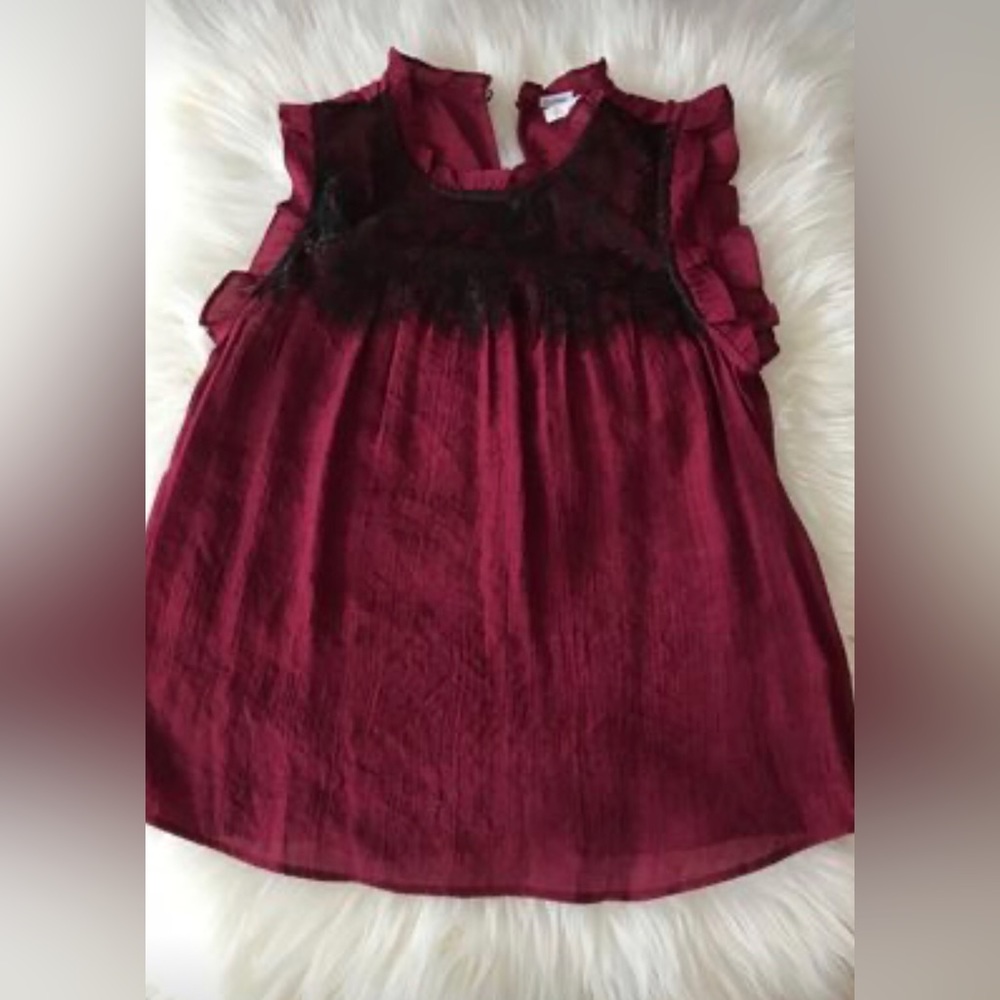 MINE Blouse in Maroon • size:Small
Cotton & Nylon
New!